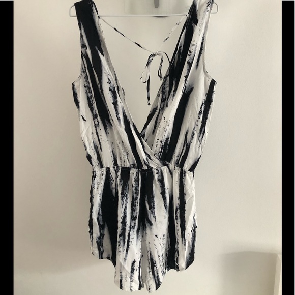 Black and white tie dye romper - Picture 2 of 4